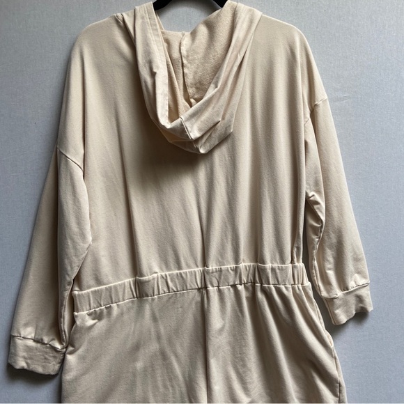 Smash and Tess Cotton Malibu Cinch Bestie Shorty Hoodie Beige Romper size XL - Picture 10 of 16